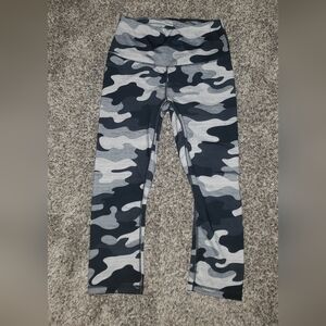 Reebok| Camouflage 3/4 Length Leggings